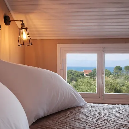 Appartement Sea Side Hill Astrakeri