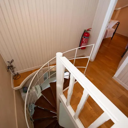 Appartement Sea Side Hill Astrakeri